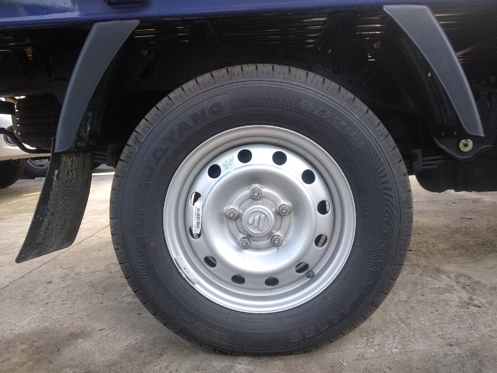 XE TẢI FOTON 1.5L THÙNG BẠT 850kg Thùng dài 2M3