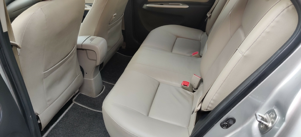 Bán xe Toyota Vios 1.5G Màu Bạc Sản xuất 2009