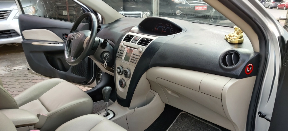 Bán xe Toyota Vios 1.5G Màu Bạc Sản xuất 2009