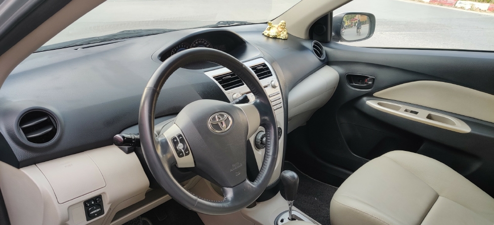 Bán xe Toyota Vios 1.5G Màu Bạc Sản xuất 2009