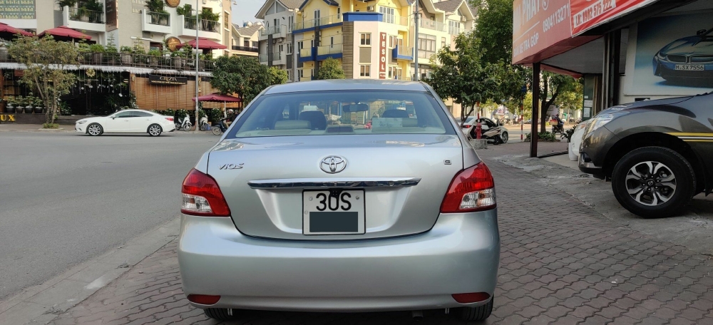 Bán xe Toyota Vios 1.5G Màu Bạc Sản xuất 2009