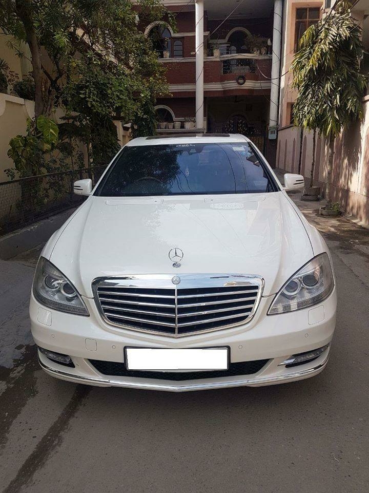 Bán Mercedes S350 màu Trắng 2011 tự động full xe như mới.