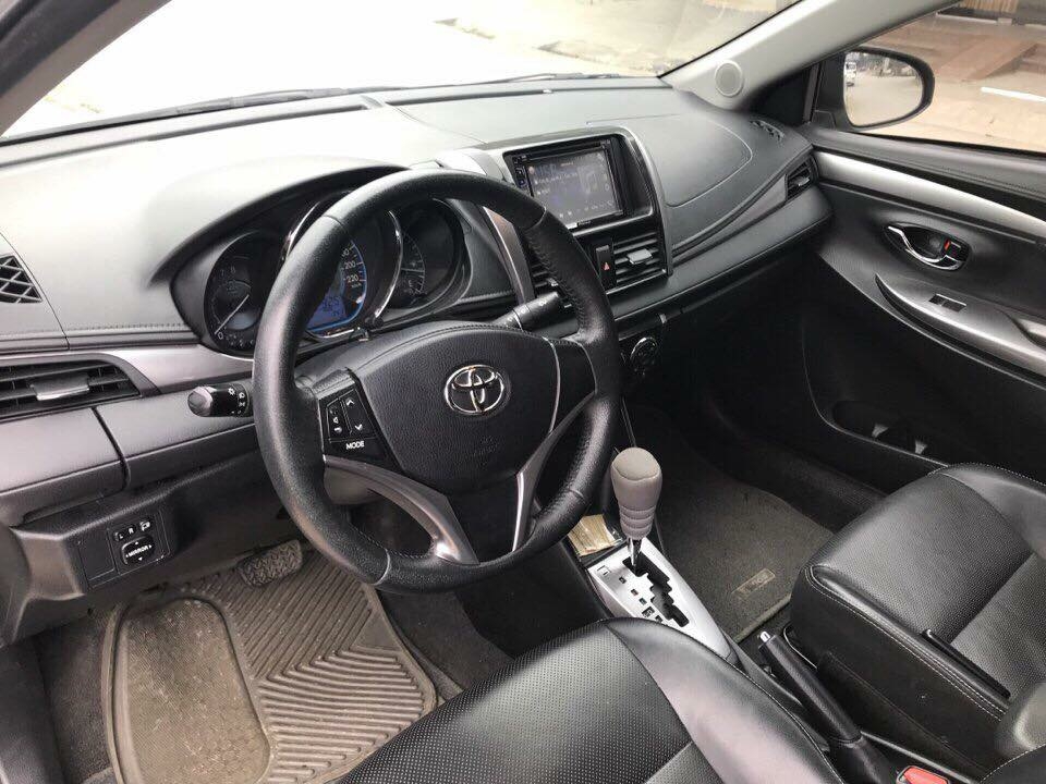 Bán Toyota Vios G 2016 tự động màu bạc chính chủ