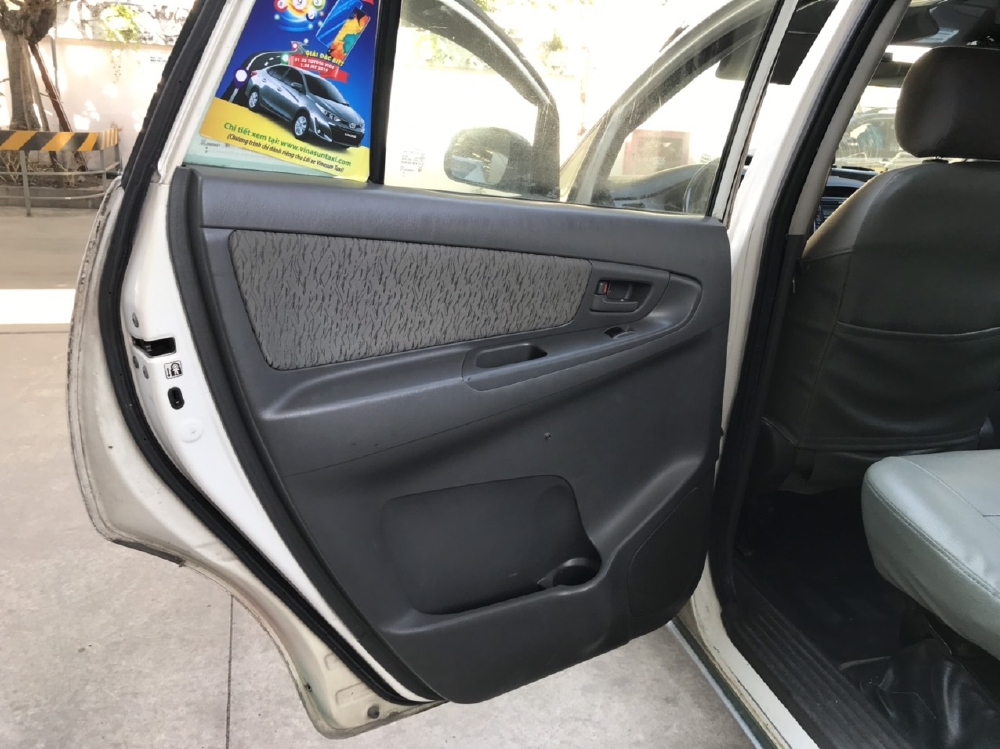 Bán lô xe Innova J taxi sx 2014, 2 dàn lạnh, 2 túi khí+ ABS và kính chỉnh điện