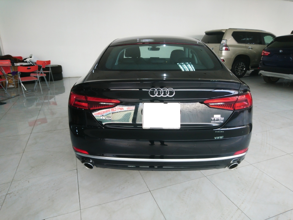 Audi A5 Sportback 2.0 sản xuất 2017