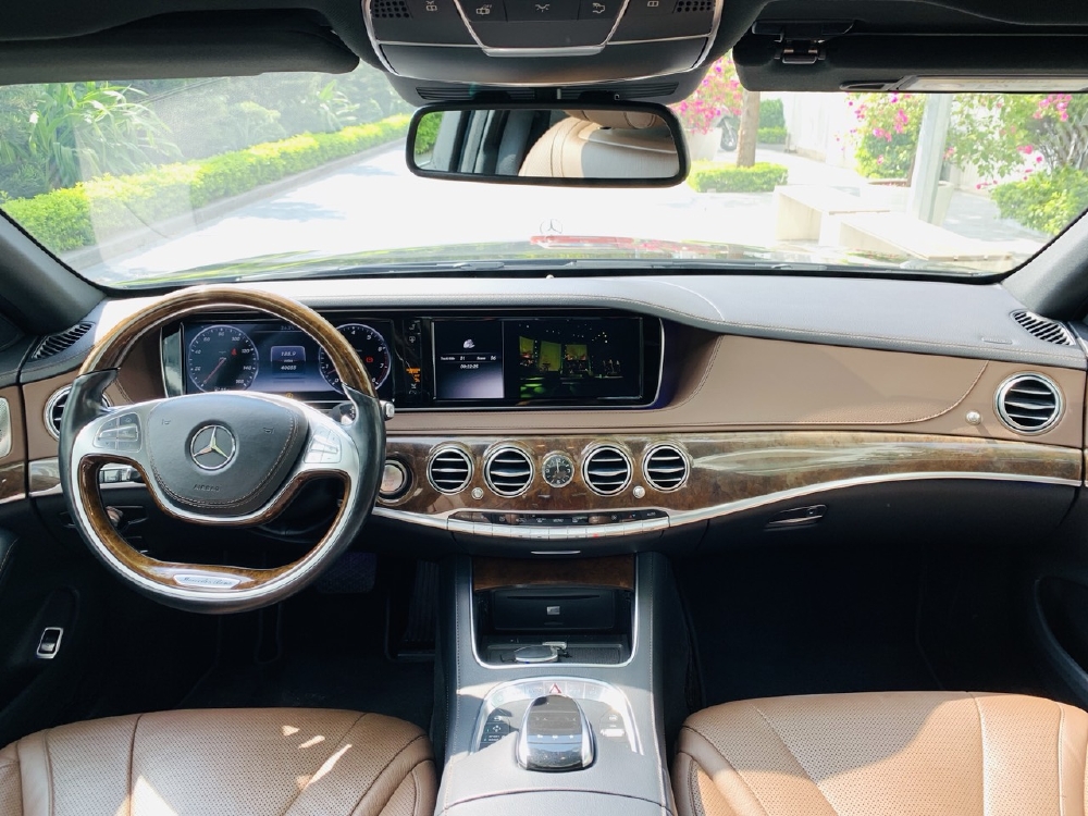 Mercedes Benz S400 sx 2014  Full Option: Âm thanh Burmester - Cửa hit - Nâng hạ gầm - Giảm xóc hơi - Cốp điện - Đá cốp - Cửa sổ trời Panorama ...vv