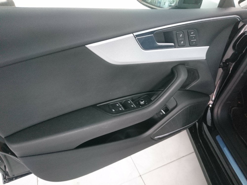 Audi A5 Sportback 2.0 sản xuất 2017