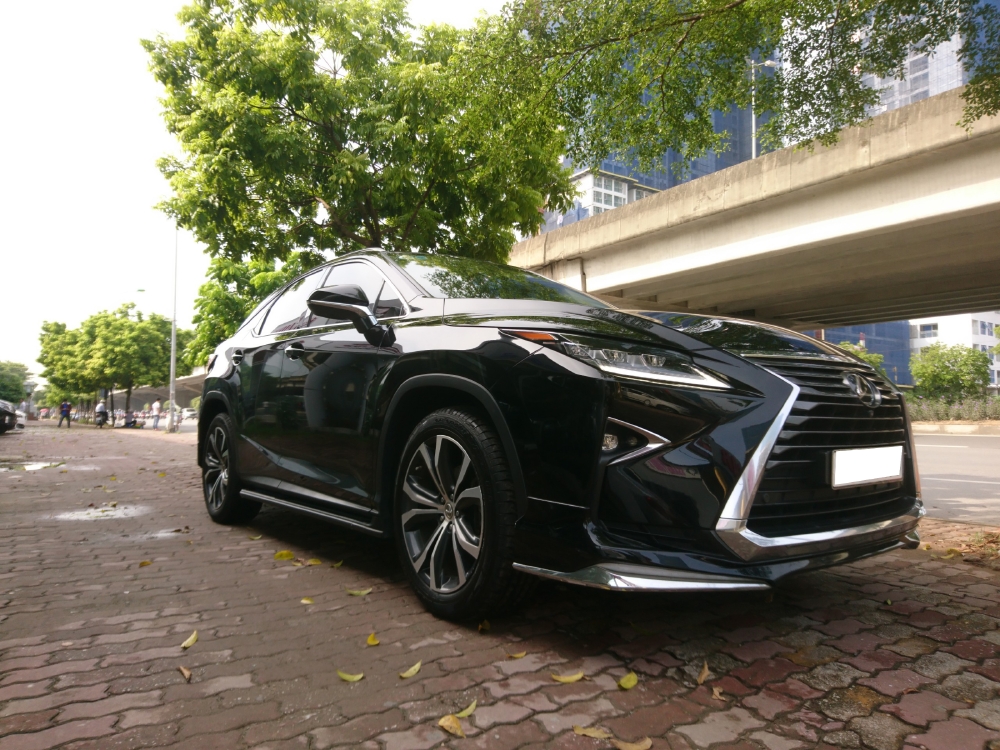 Lexus RX350 sản xuất 2016 đăng kí 2017
