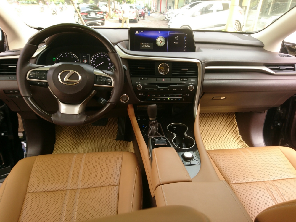Lexus RX350 sản xuất 2016 đăng kí 2017