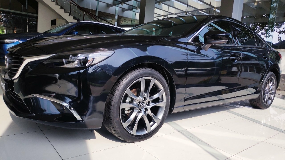 Bán Mazda 6 khuyến mãi cực hấp dẫn, LH: 0909514137
