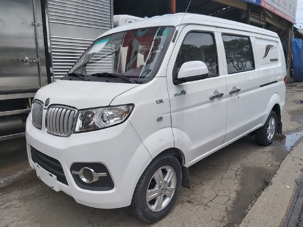 xe dongben x30 5 chỗ tải 500kg thùng 1m4 tại Bình Dương