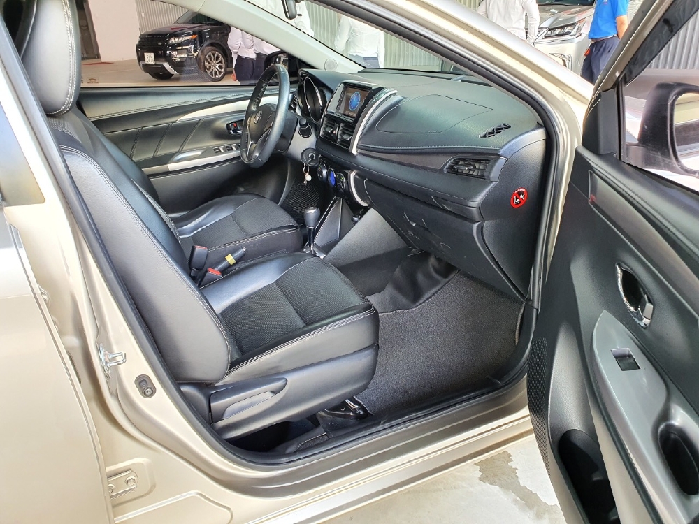 Bán xe Vios G sx 2015 màu nâu chạy 53.000 km, giá 510 tr còn giảm