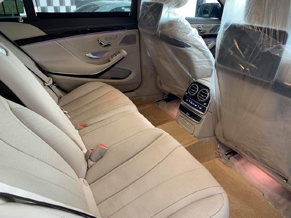 Bán Mercedes S450 2020 màu Ruby chính chủ siêu lướt - Tiết kiệm hơn mua xe mới 800tr