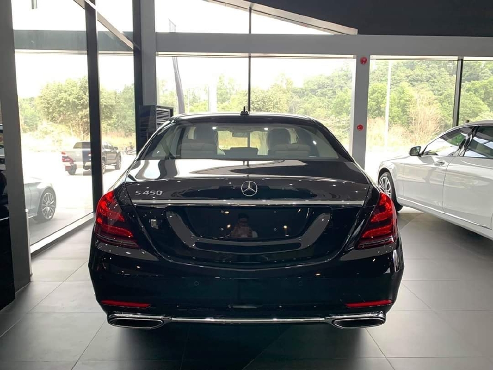 Bán Mercedes S450 2020 màu Ruby chính chủ siêu lướt - Tiết kiệm hơn mua xe mới 800tr