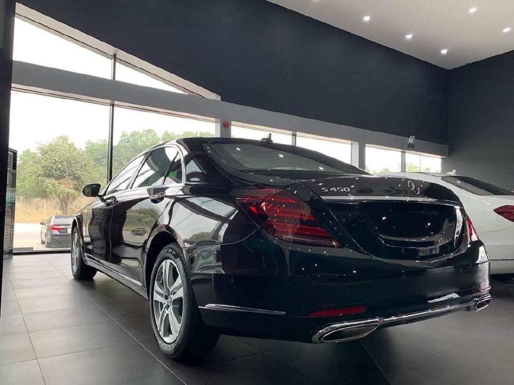 Bán Mercedes S450 2020 màu Ruby chính chủ siêu lướt - Tiết kiệm hơn mua xe mới 800tr