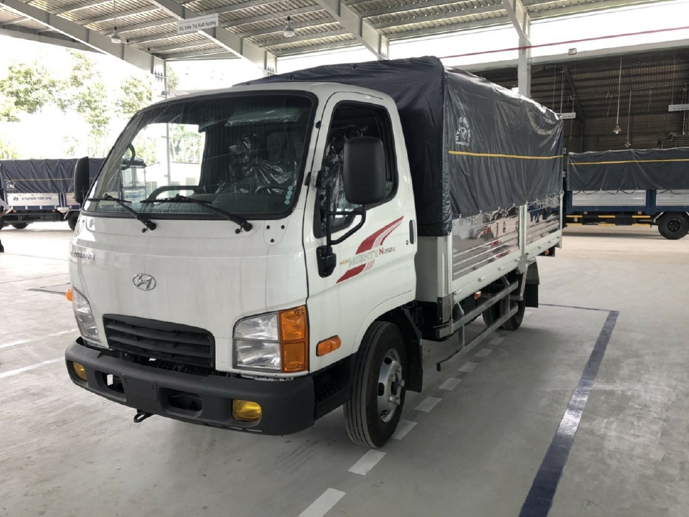 bán xe tải N250sl 2.4 tấn thùng 4.4m