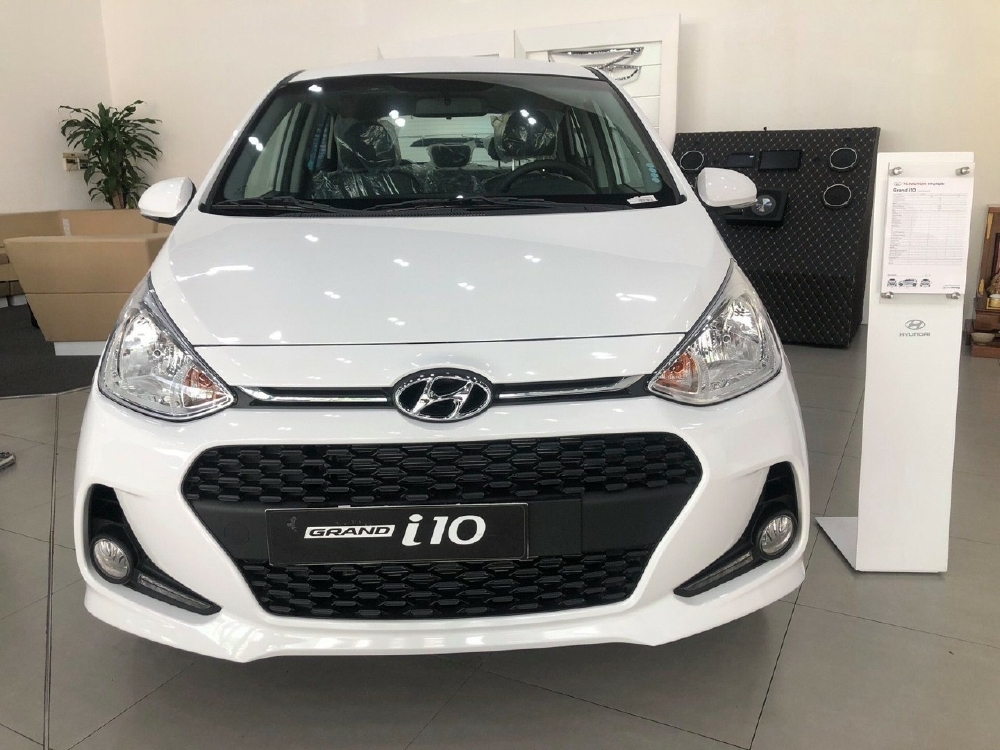 đại lý hyundai tiền giang bán tất cả các dòng xe hyundai 4 7 16 chổ