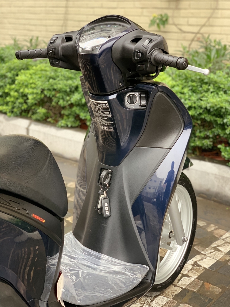 Cần bán SH Việt 125 khoá Smartkey 2016 chạy chuẩn 8000km