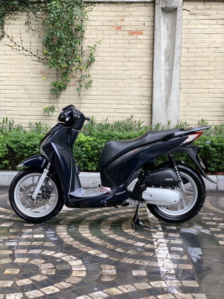 Cần bán SH Việt 125 khoá Smartkey 2016 chạy chuẩn 8000km