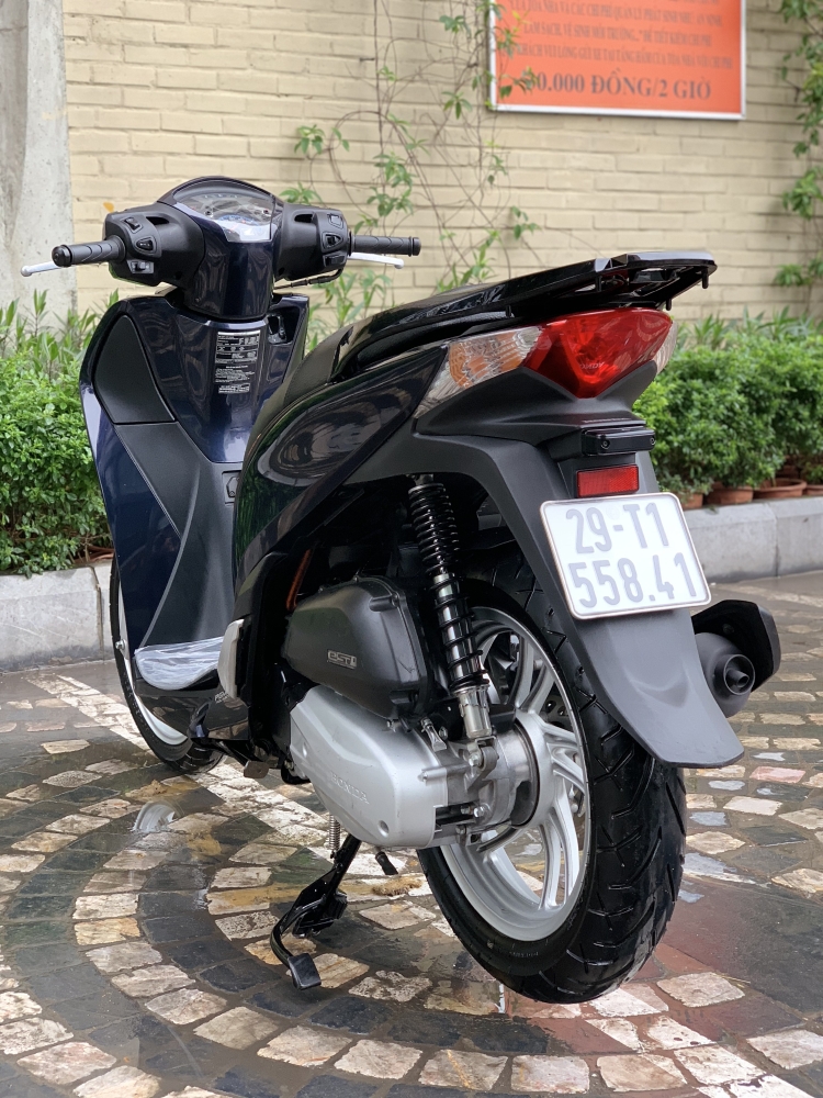 Cần bán SH Việt 125 khoá Smartkey 2016 chạy chuẩn 8000km