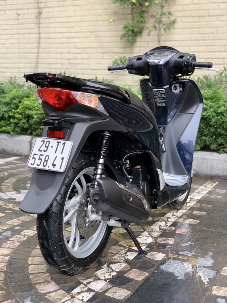 Cần bán SH Việt 125 khoá Smartkey 2016 chạy chuẩn 8000km