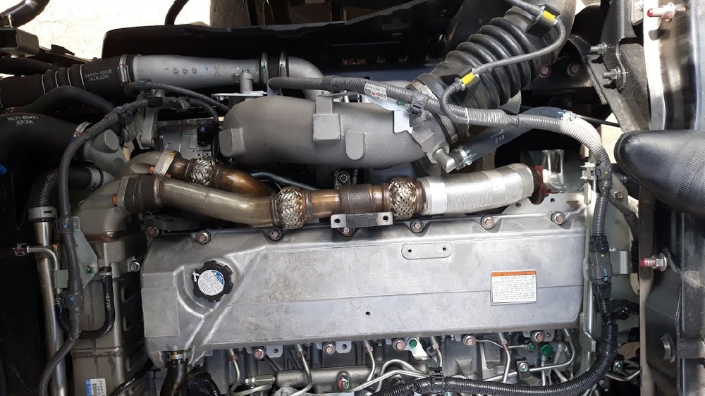 Xe tải Hino FM 15 tấn. 3 chân 2 cầu thật