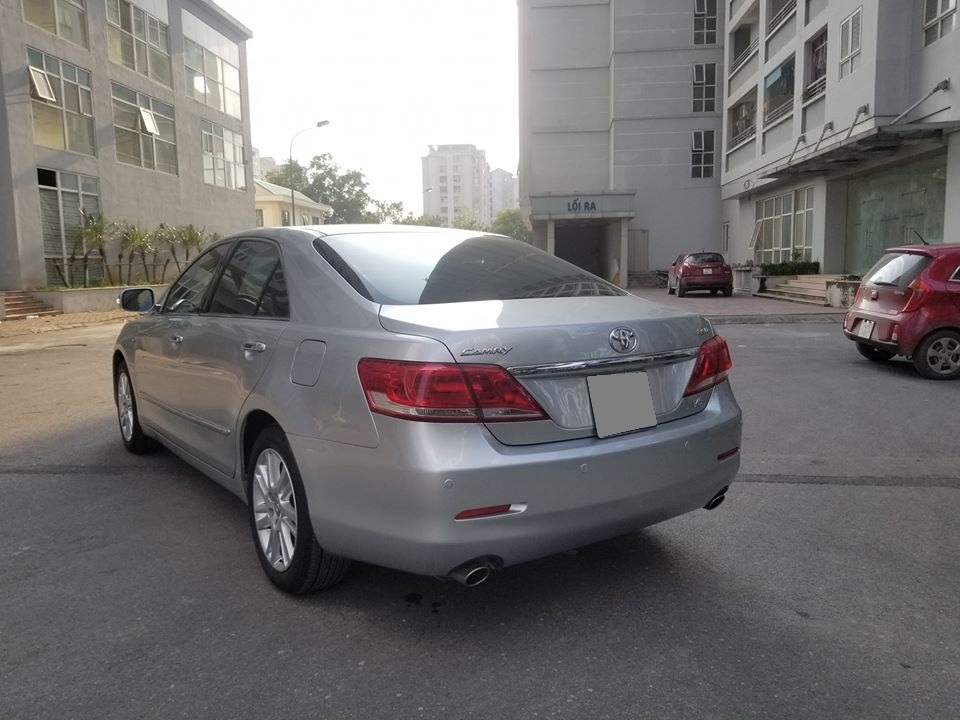 Bán Toyota Camry 3.5Q màu Bạc tự động 2009 rất mới