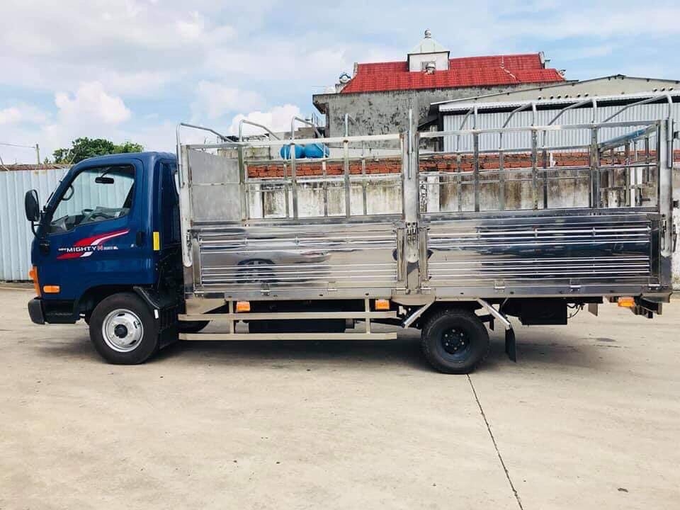 Xe tải Hyundai N250SL. tải 2,4 tấn, thùng dài 4m3