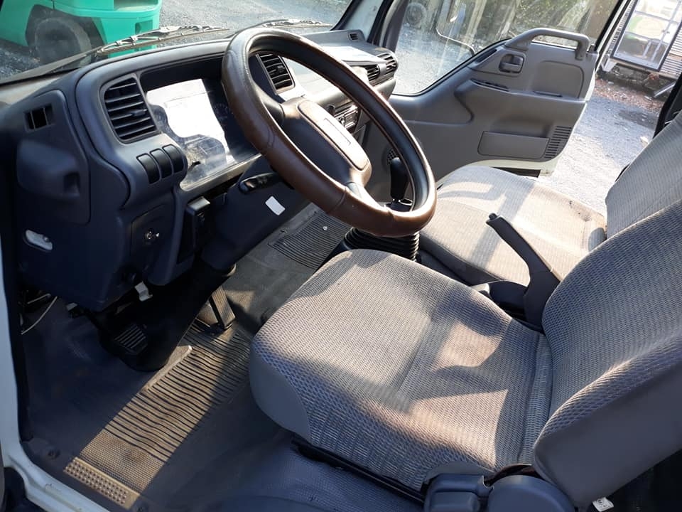 bán xe tải isuzu QKR đời 2017 xe như mới giá tốt