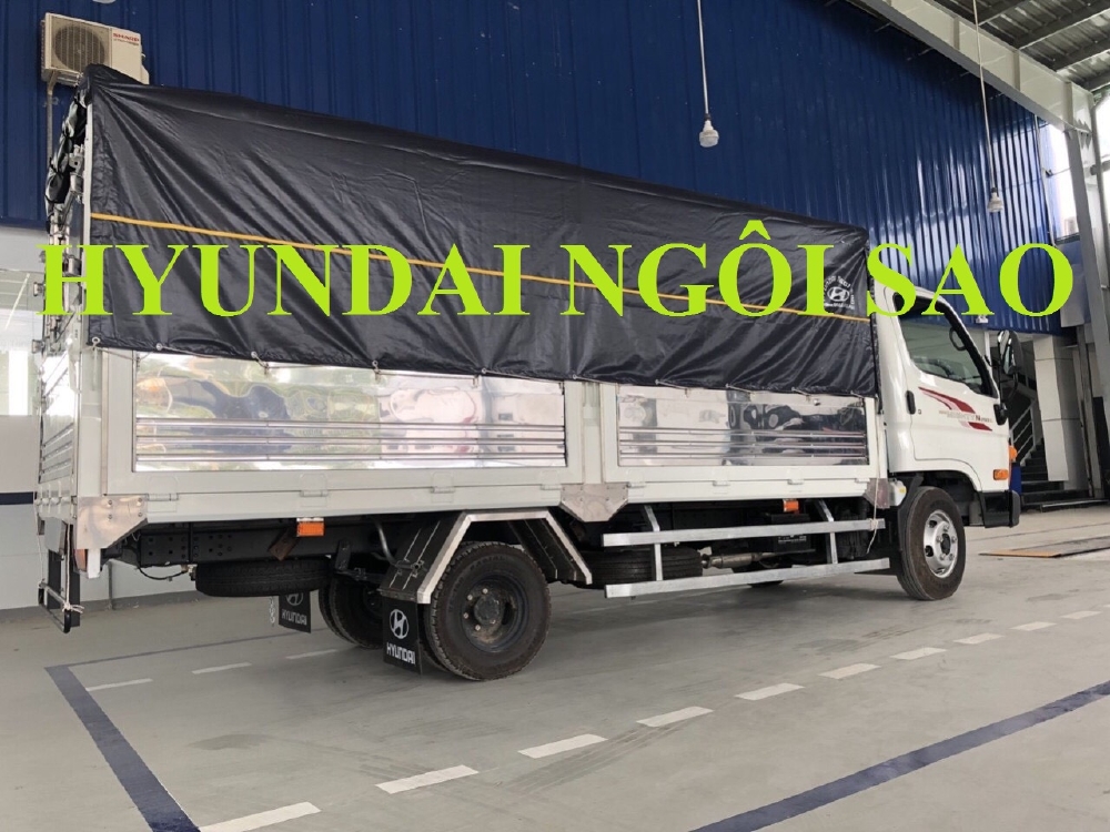 Tải 2.4 tấn Hyundai N250SL thùng dài 4m3