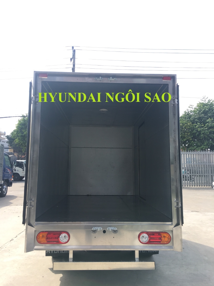 HYUNDAI PORTER thùng composite ngôi sao-giao ngay giá tốt