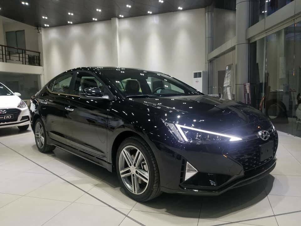 Hyundai Elantra - Hyundai Tiền Giang