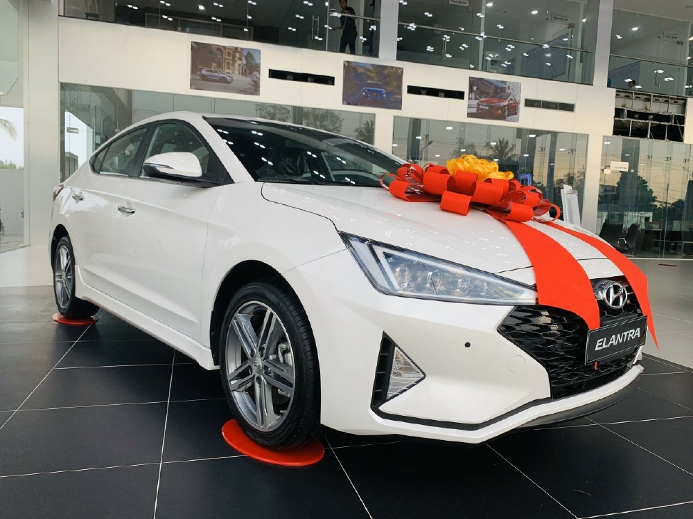 Hyundai Elantra - Hyundai Tiền Giang