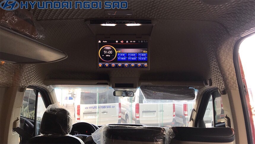 HYUNDAI SOLATI ghế U Tiêu Chuẩn, Cao Cấp, phiên bản FULL OPTION