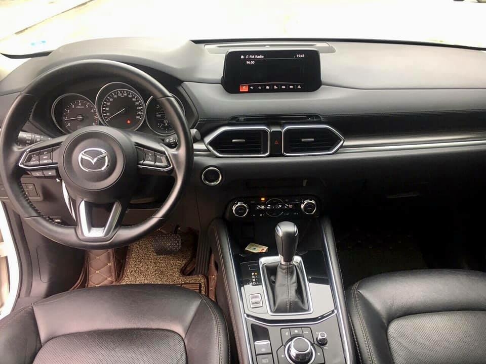 Cần bán Mazda CX5 bảng 2.0 màu trắng 2018 zin cọp.