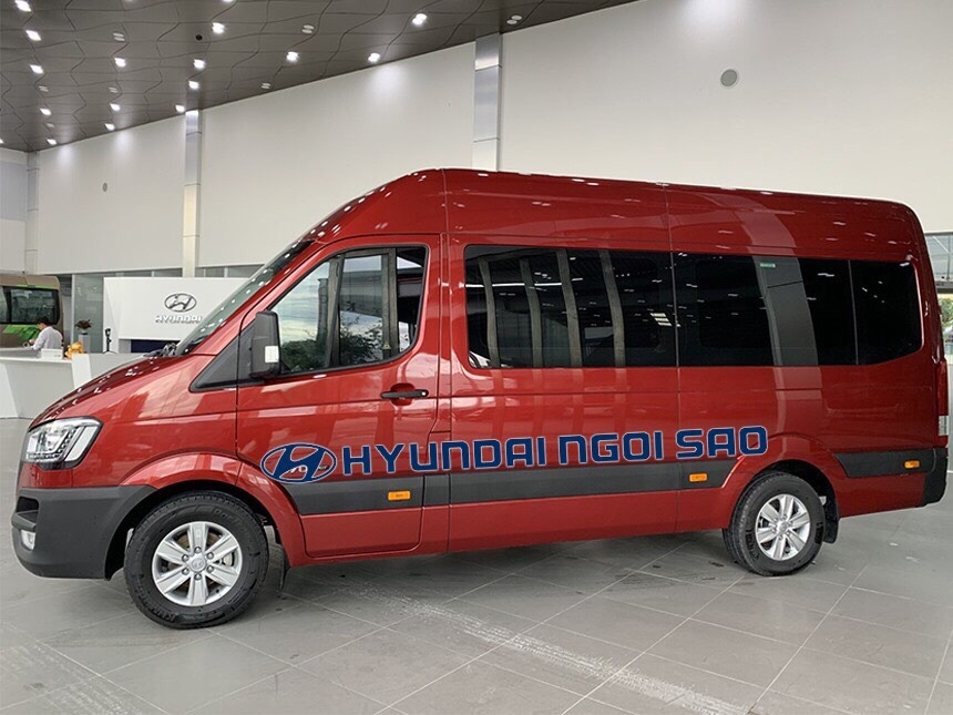 HYUNDAI SOLATI ghế U Tiêu Chuẩn, Cao Cấp, phiên bản FULL OPTION