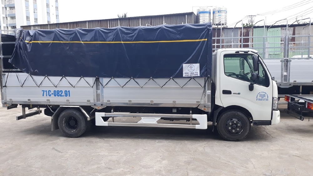 Gía xe Hino XZU730 Tải 5,1 tấn. Hổ trợ 70 - 90%