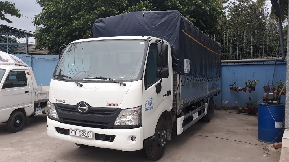 Gía xe Hino XZU730 Tải 5,1 tấn. Hổ trợ 70 - 90%