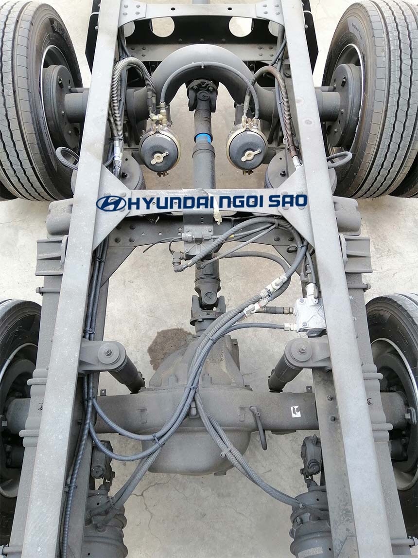 Tải 15T 3 chân Hyundai Hd240 Nhập Khẩu