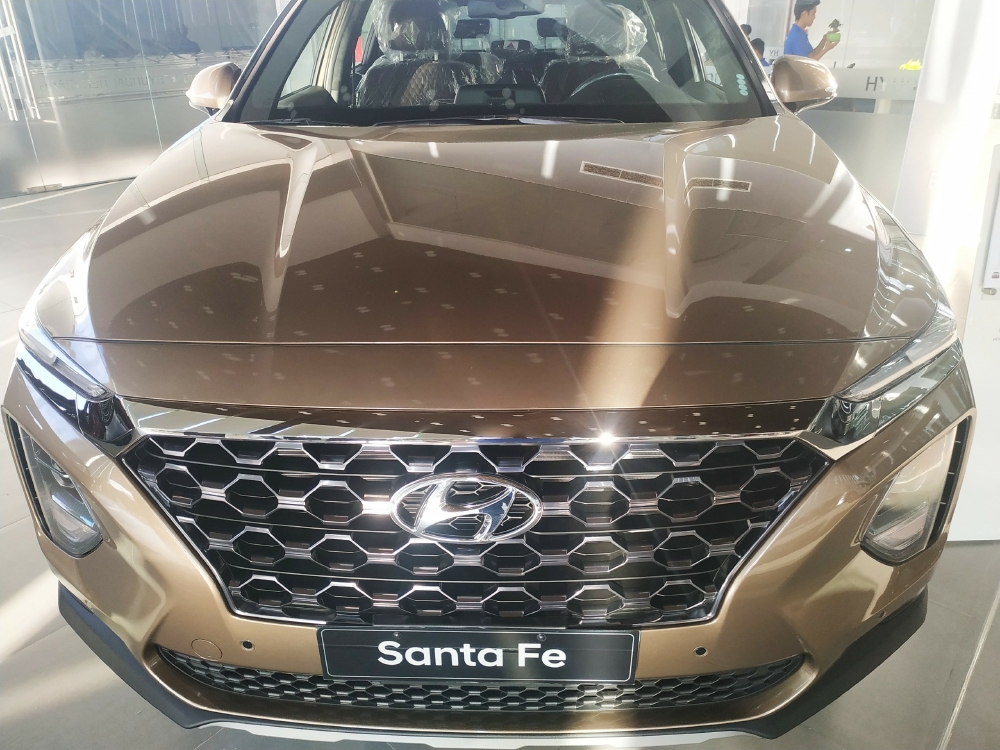 Hyundai Santafe khuyến mãi lên đến 35 triệu đồng - Hyundai Miền Nam