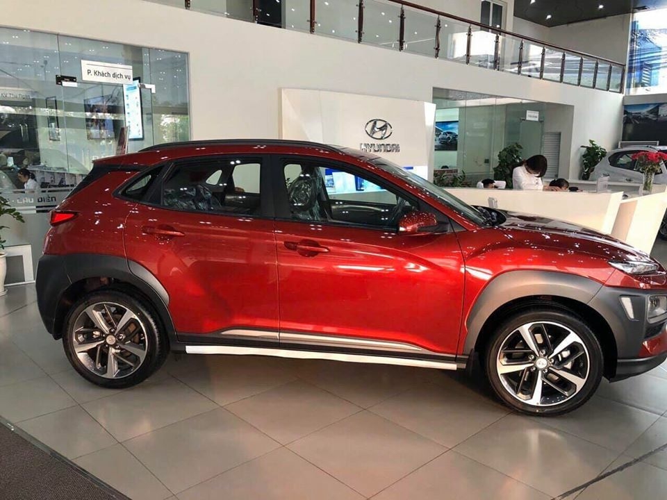 Hyundai Kona giảm giá khủng lên đến 40 triệu đồng - Huyndai Miền Nam
