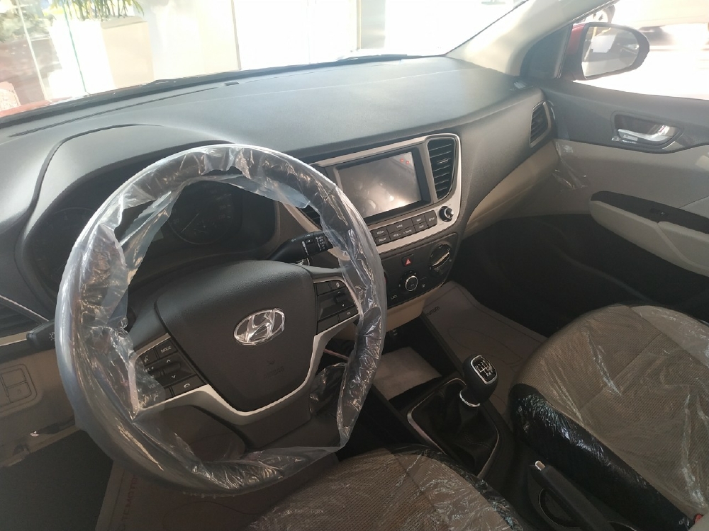 Hyundai Accent khuyến mãi siêu khủng - Miền Nam