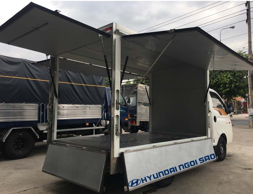 CẦN BÁN HYUNDAI PORTER THÙNG CÁNH DƠI BÁN HÀNG LƯU ĐỘNG