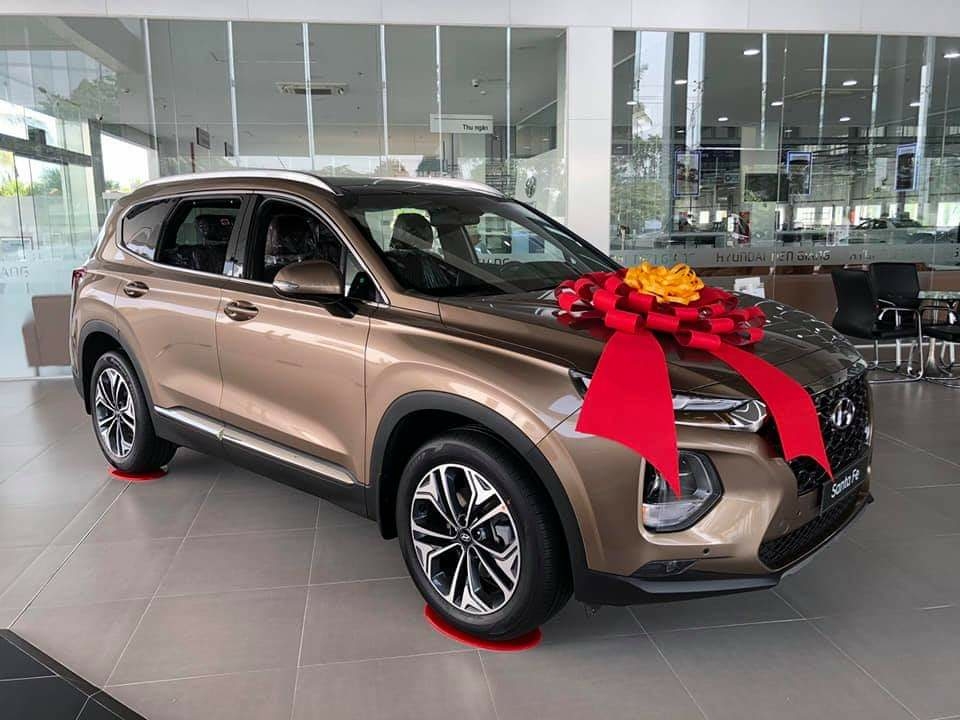 Hyundai SantaFe Dầu đặc biệt khuyến mãi khủng