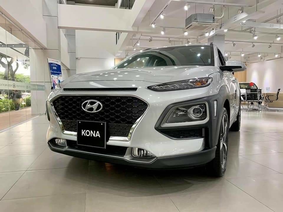 Hyundai Kona 1.6 TURBO giảm giá cực khủng