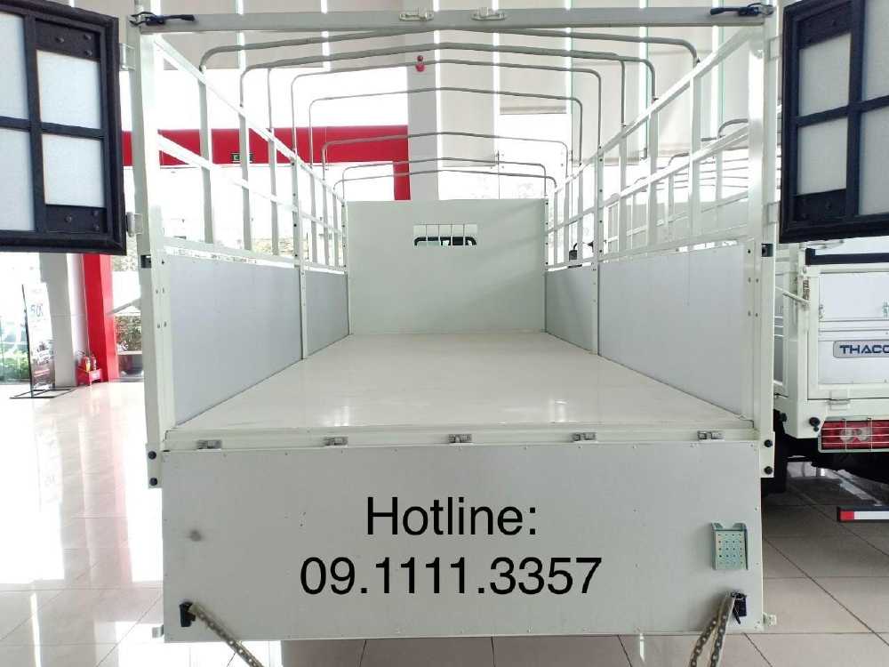 Fuso canter 140 thùng dài khuyến mại hot trong tháng