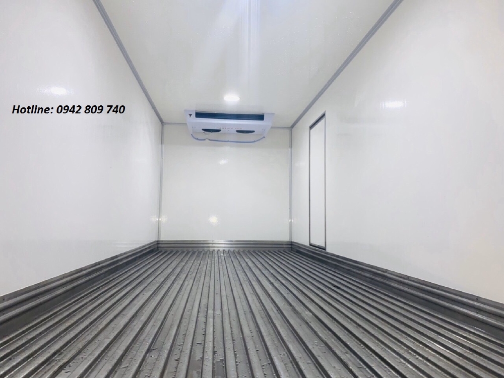 #Hino_5_Tấn_XZU730L_THÙNG_ĐÔNG_LẠNH