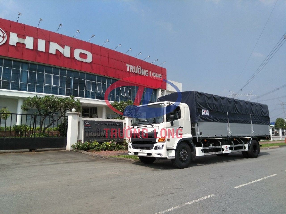 TRƯỜNG LONG, BÁN XE TẢI TRẢ GÓP HINO FG8JT7A THÙNG MUI BẠT 8 TẤN Ở THÀNH PHỐ HỒ CHÍ MINH