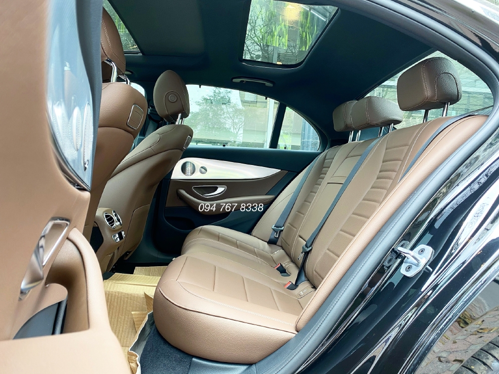 Bán gấp Mercedes E200 Sport 2020 Siêu lướt Chính chủ biển Cực đẹp Giá tốt