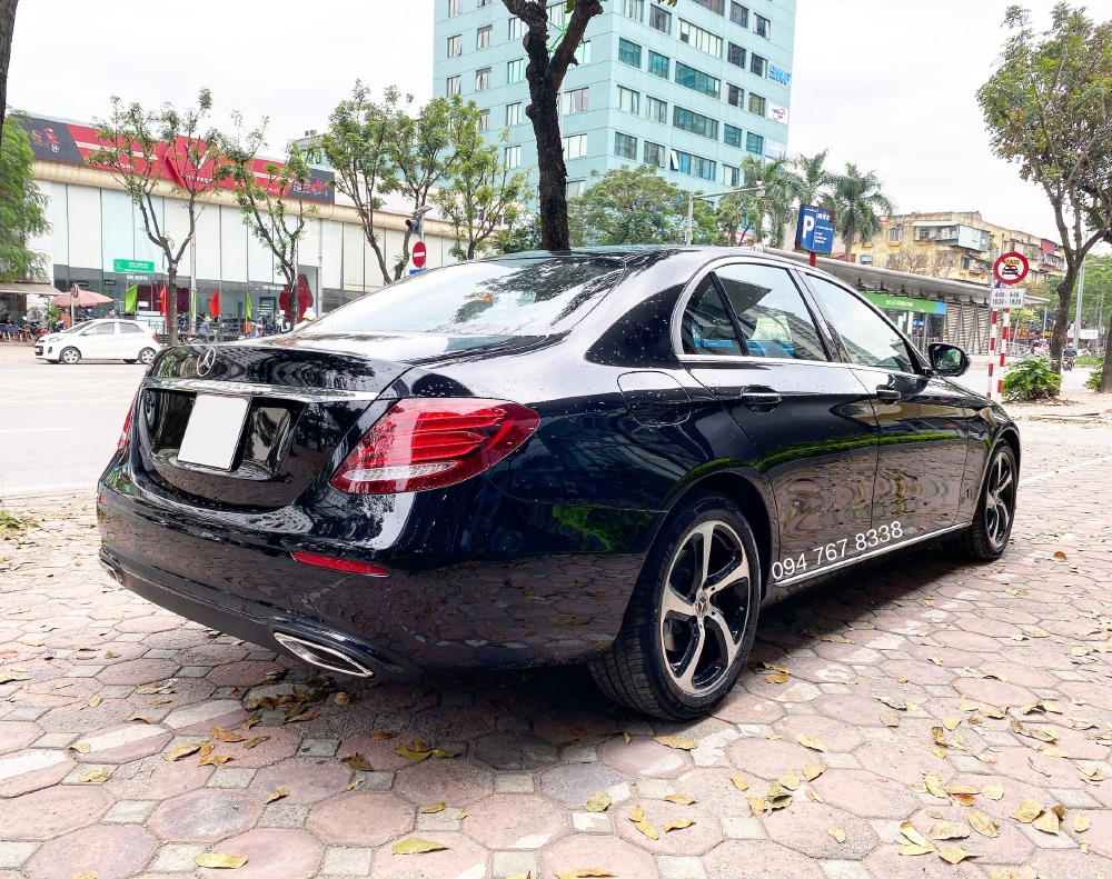 Bán gấp Mercedes E200 Sport 2020 Siêu lướt Chính chủ biển Cực đẹp Giá tốt